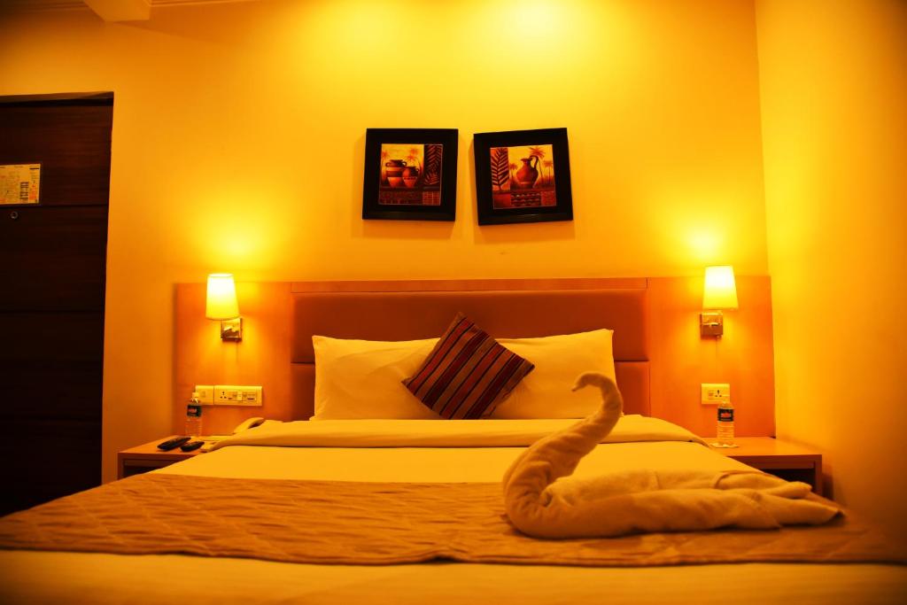 Двухместный (Day Use Room 8 AM - 6 PM (Same Day Checkout)), Royal Orchid Suites Whitefield Bangalore