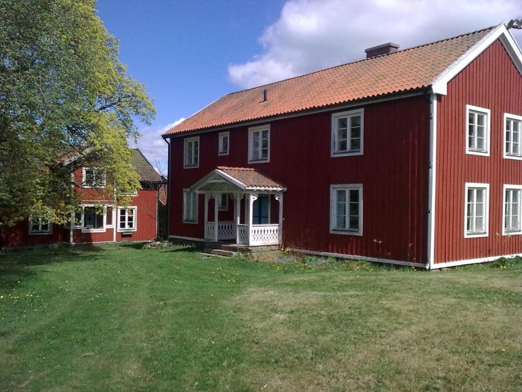 Historisches großes Holzhaus von 1860, Familienferienhof Sörgården 1, Åsenhöga, Granstorp photo 1