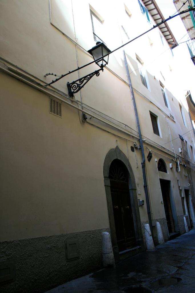 Frescos house, Pisa