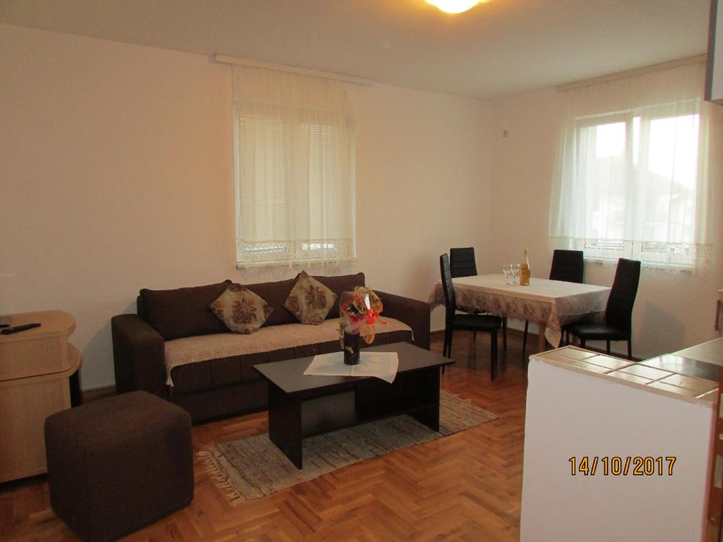 Debora Apartment photo 1