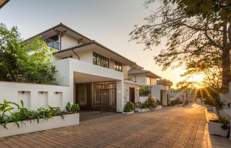 Frangipani Villa photo 1