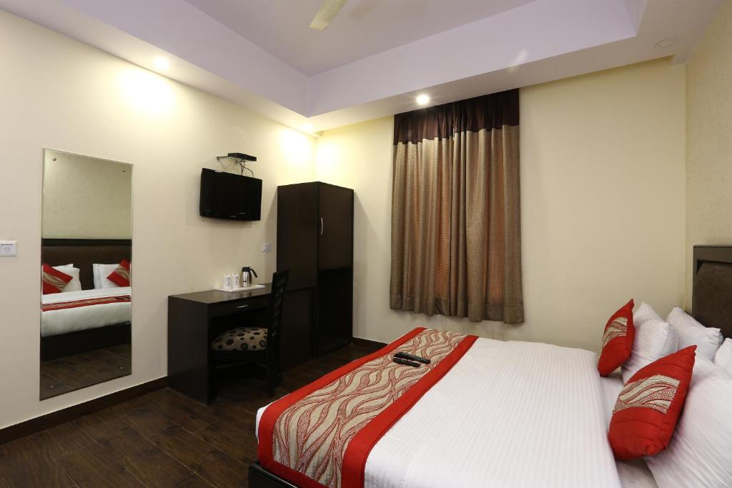 Двухместный (Двухместный номер Делюкс с 1 кроватью), Hotel Rupam Kingston Park