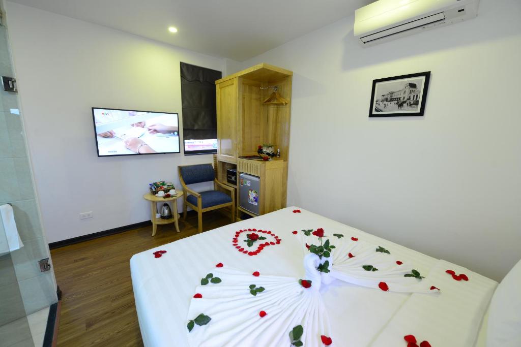 Двухместный (Двухместный номер Делюкс с 1 кроватью), Blue Hanoi Inn Luxury Hotel