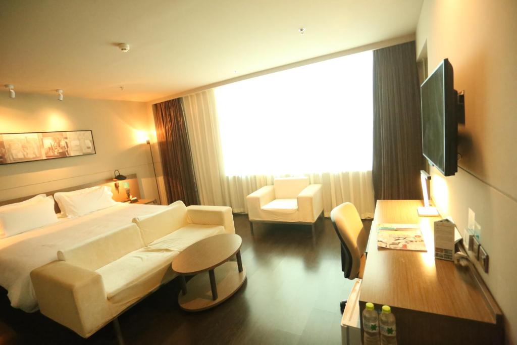 Jinjiang Inn Ulan Hot Hinggan League Government photo 3