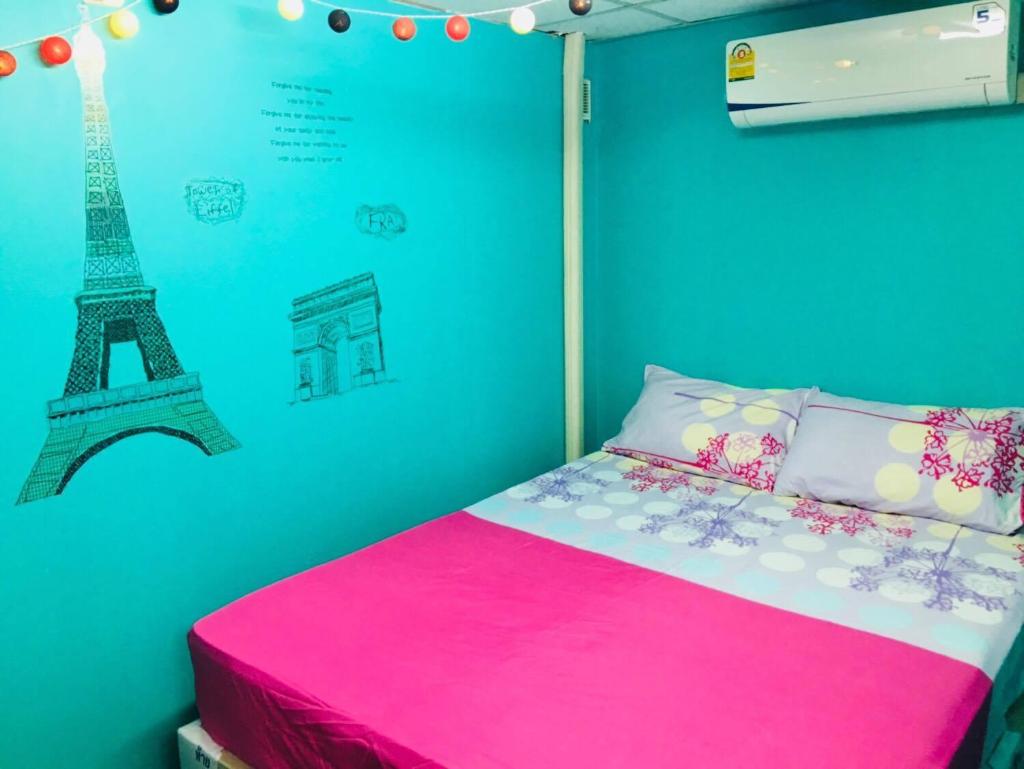 Двухместный (Стандартный двухместный номер с 1 кроватью), VR Hostel