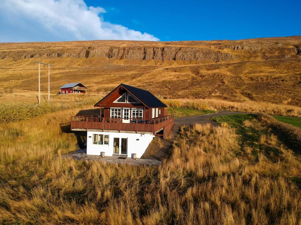 Vaðlahof photo 3