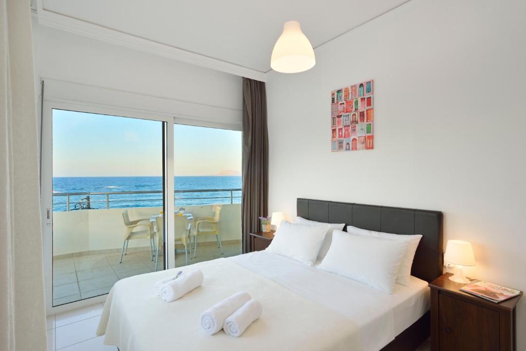 Kalamaki Apartments photo 3