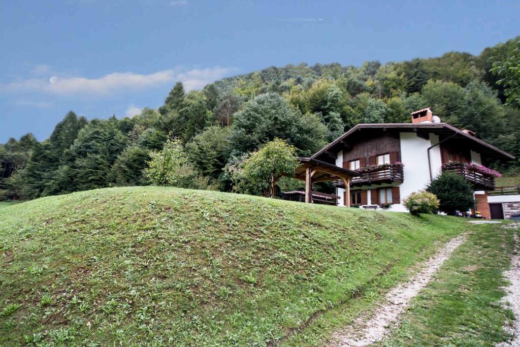 Chalet Monica photo 2