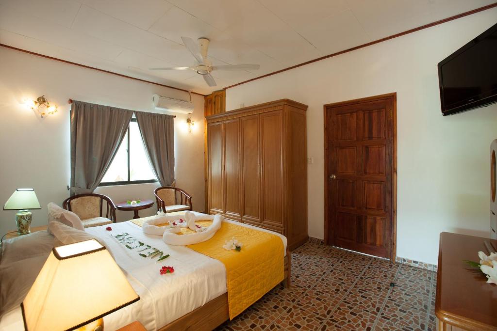 Orchid Self Catering Apartment photo 1
