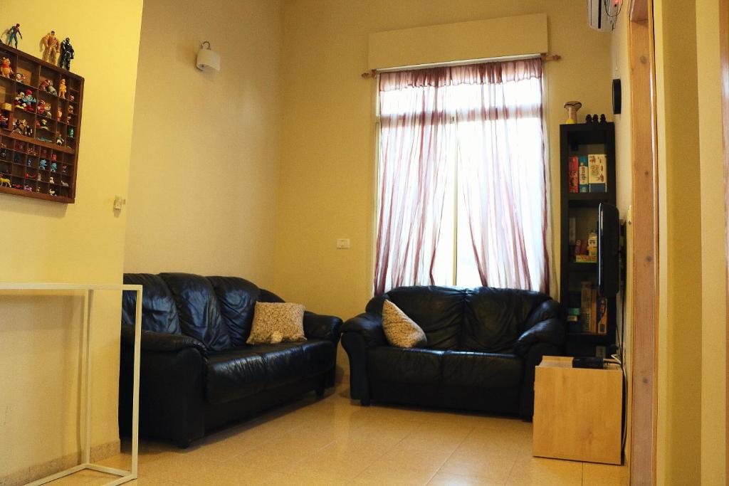 Aviv Beautiful Villa, 5 BR, Golan Heights photo 1