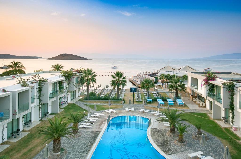 Luga Boutique Hotel & Beach photo 4