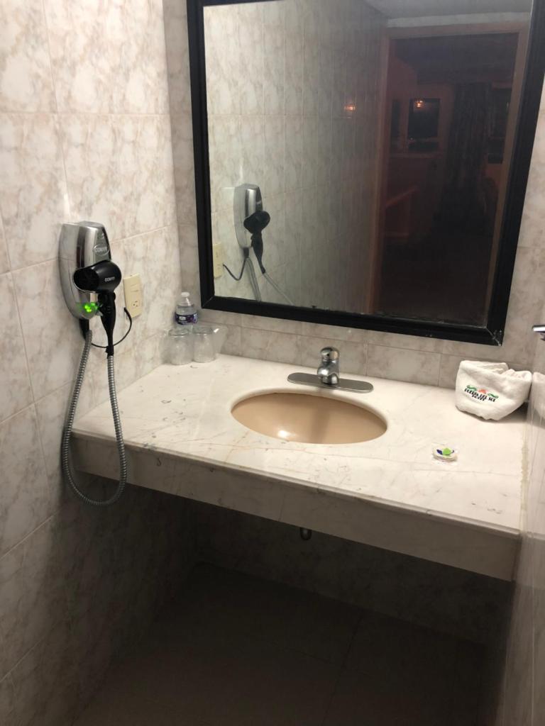 Hotel Puerta del Sol photo 3