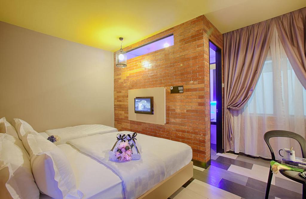 Трехместный (Улучшенный трехместный номер), the youniQ Hotel, Kuala Lumpur International Airport