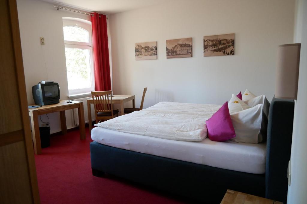 Hotel Garni Brauhof Niederwiesa photo 1