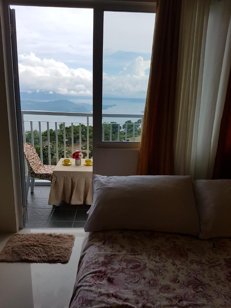 Taal Room, Tagaytay