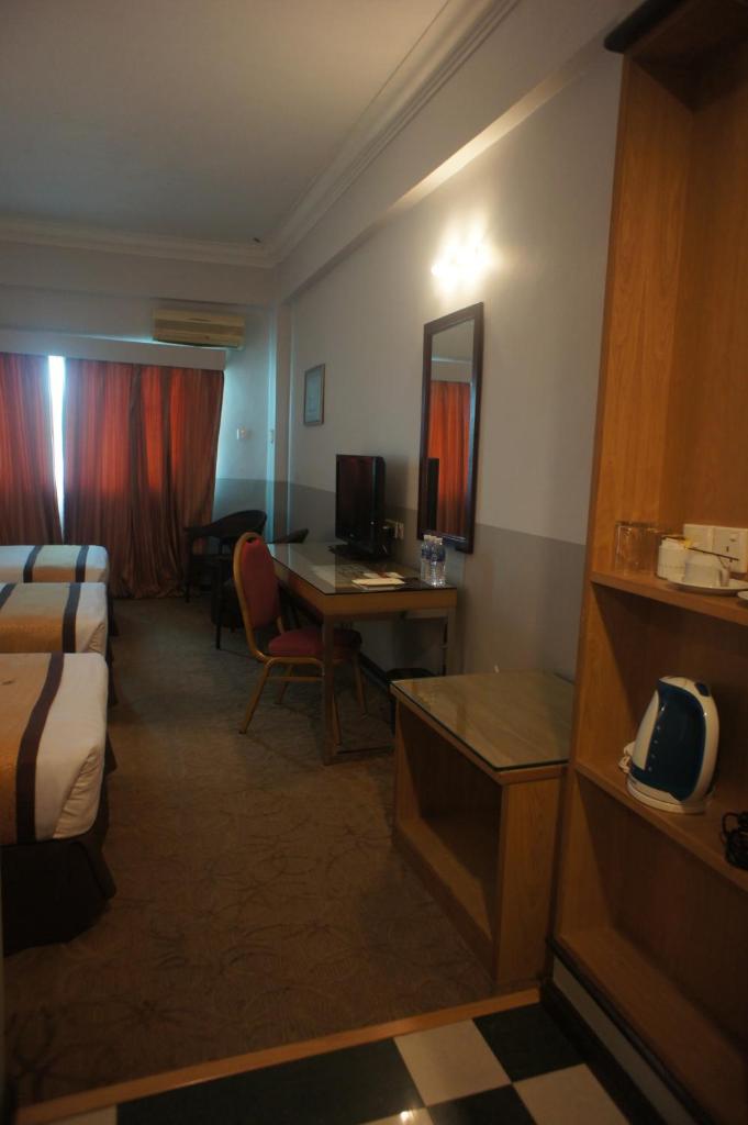 Tyng Garden Hotel photo 4