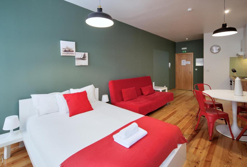 Студио (Улучшенный номер-студио), Aparthotel Oporto Entreparedes
