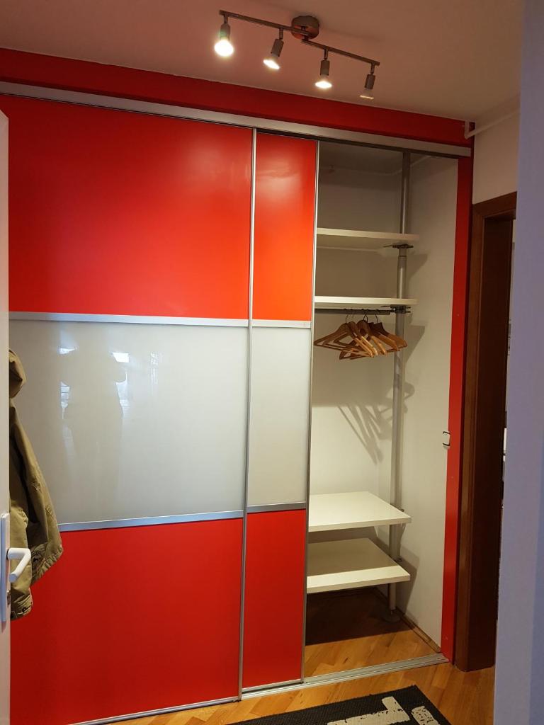 Apartment 40 photo 3