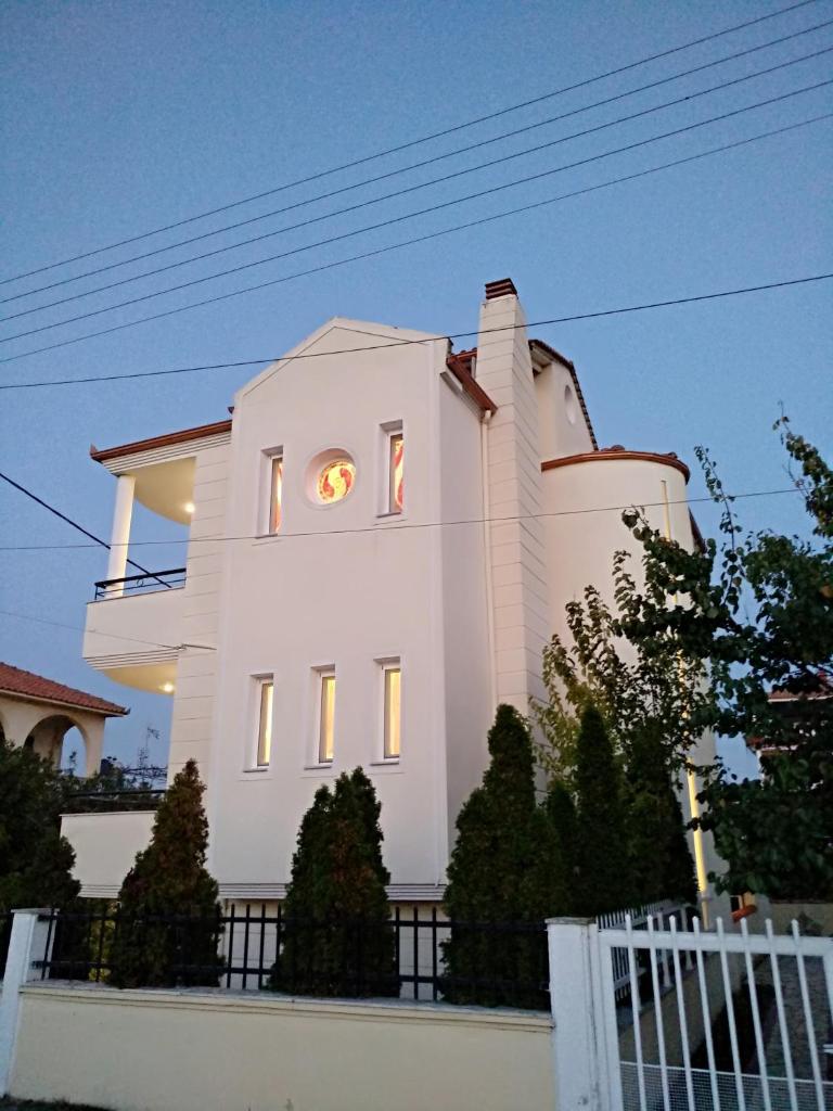 Prime Luxury Villa beach front photo 1
