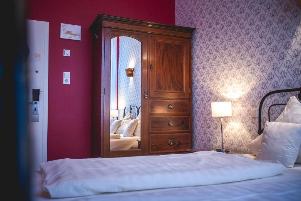 Двухместный (Двухместный номер «Комфорт» с 1 кроватью), Hotel Alexander