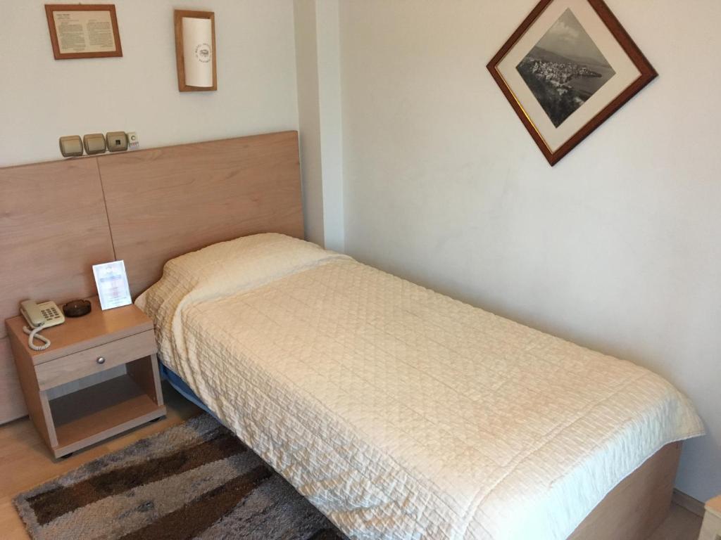Hotel Orestion photo 3