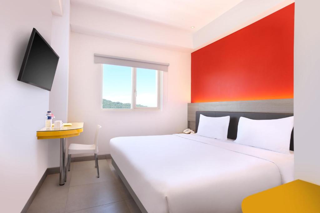 Amaris Hotel Padang photo 2