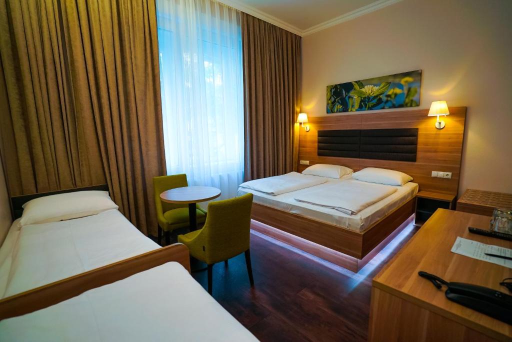 Четырехместный (Четырехместный номер), Hotel Marc Aurel
