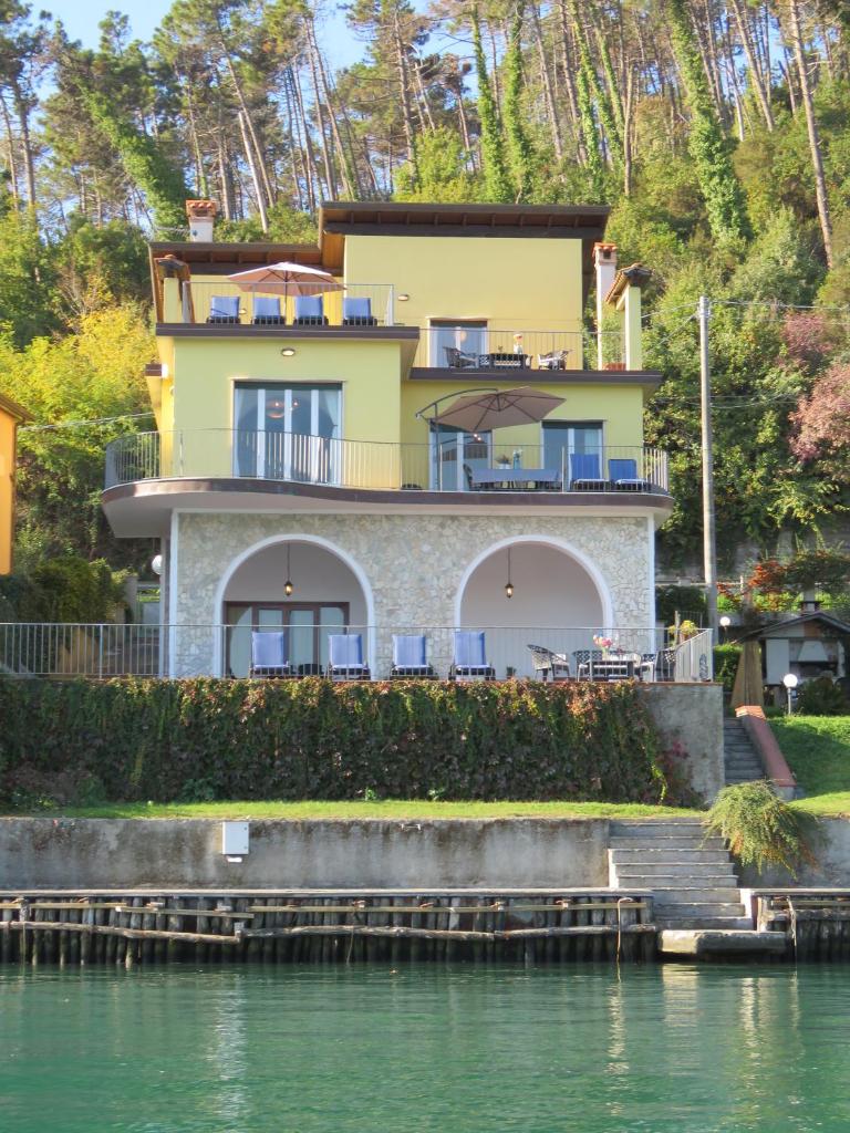 Alla Foce del Magra - Villa sul fiume con posto barca vicino Cinque Terre