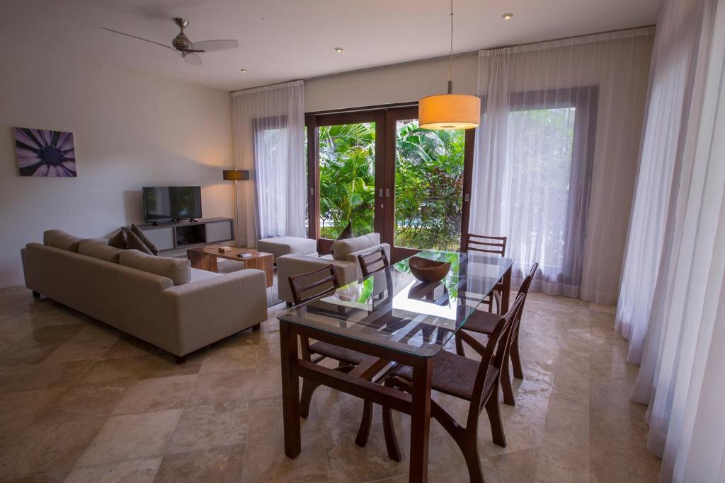 Вилла (Вилла «Мастер» с 1 спальней - У кромки бассейна), Intima Resort Tulum Adults Only (Clothing Optional)