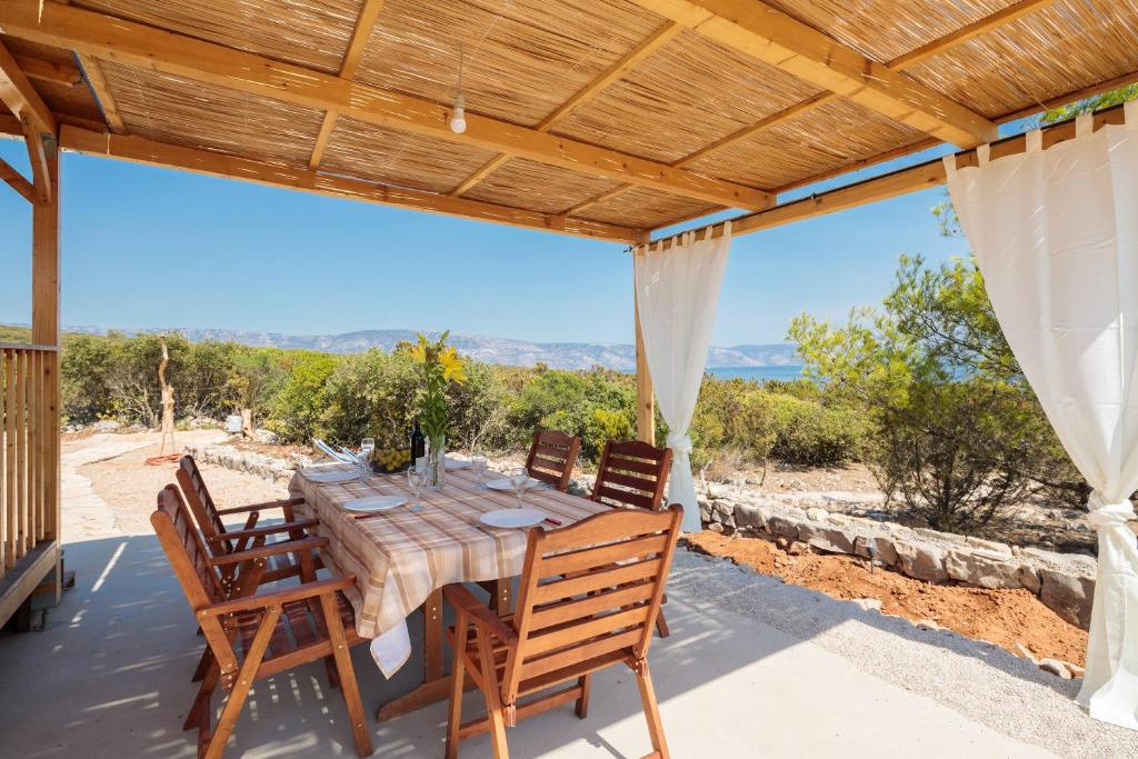 Private Bay Residence photo 4