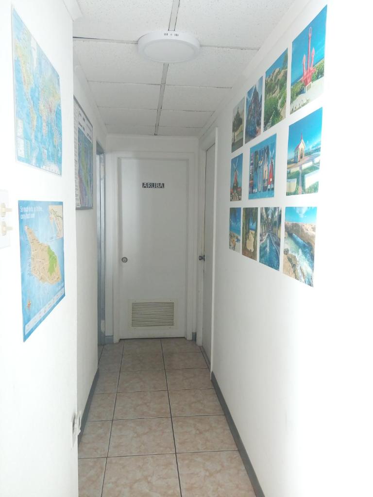 Hostel Room Aruba photo 4
