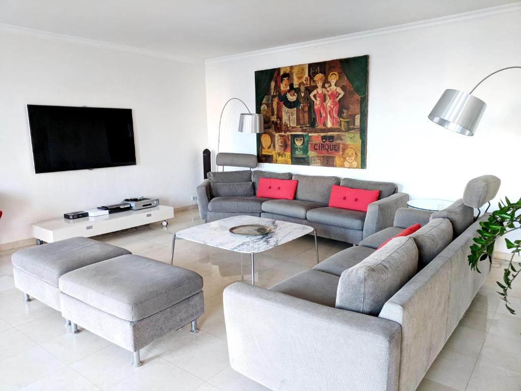 Citilet 7 Stylish, prime location apartment photo 3