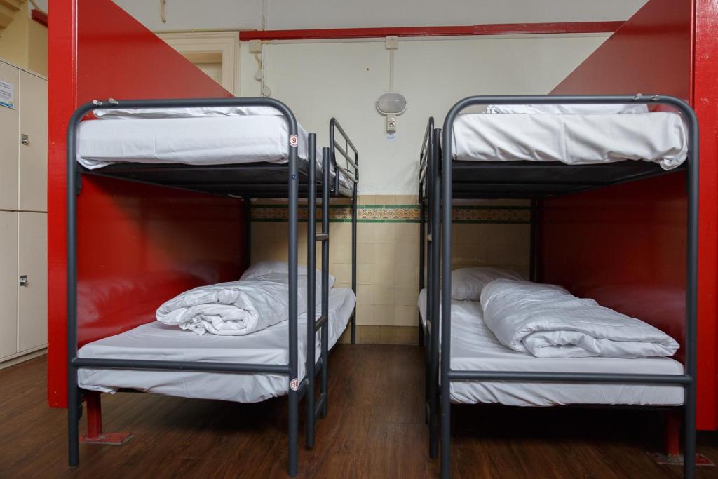 Номер (Кровать в общем для мужчин, оснащенном 16 кроватями), Shelter City Christian Hostel