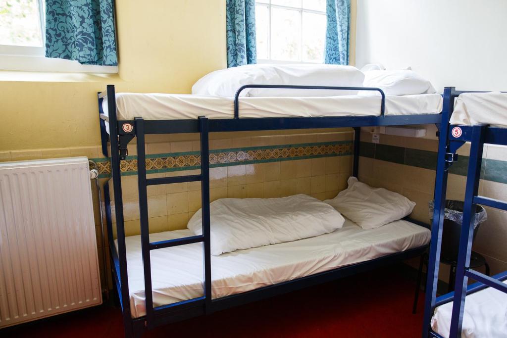 Номер (Кровать в общем 6-местном номере для мужчин), Shelter City Christian Hostel