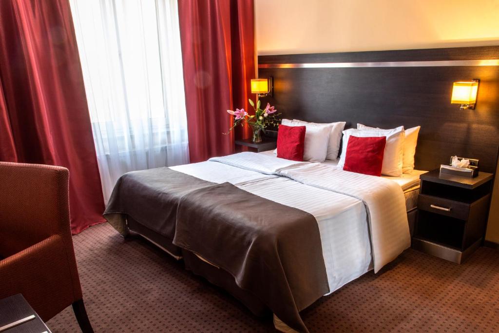 Delta Business & Boutique Hotel, Dzierzoniow