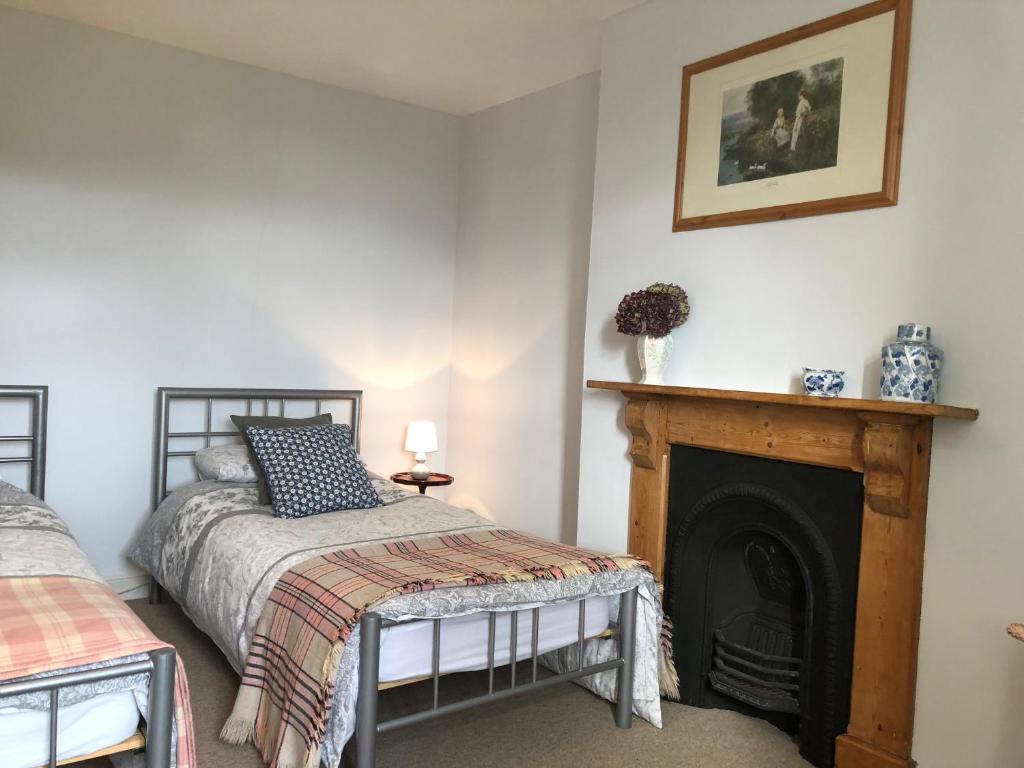 Cilwen Country House Bed and Breakfast photo 4