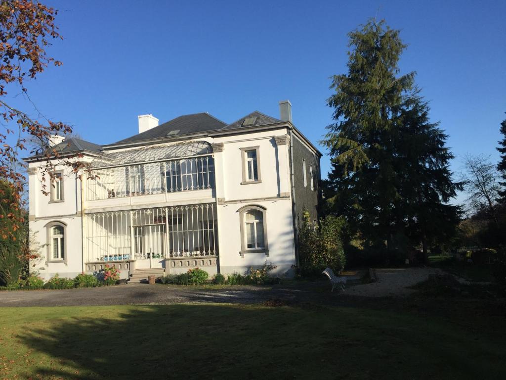 Holiday Home Manoir des Sarts photo 2
