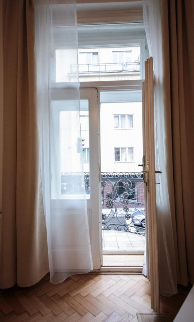 Апартаменты (Улучшенные апартаменты), Апарт-отель Angel City