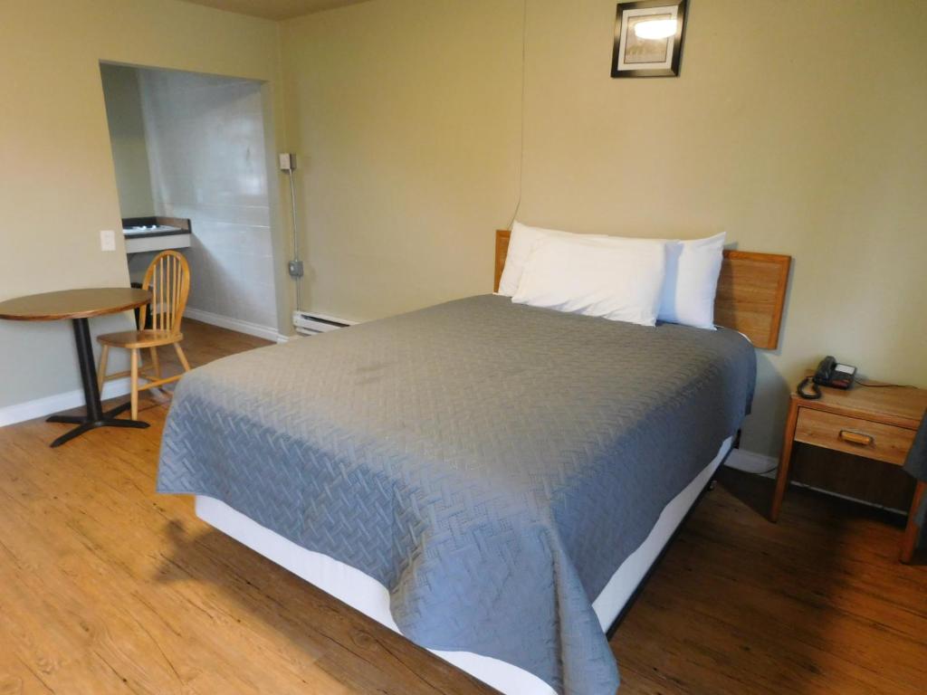 Двухместный (Двухместный номер Делюкс с 1 кроватью), Seattle Inn Northgate