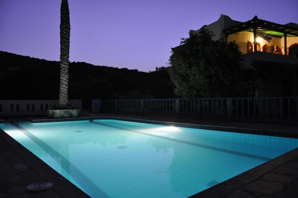 Athina Villas photo 4