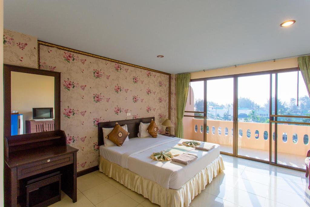 Surin Sunset Hotel - SHA photo 2