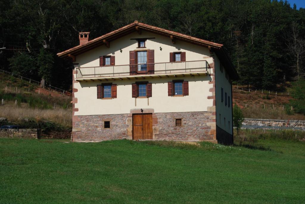 Casa rural Lakoizketa photo 1