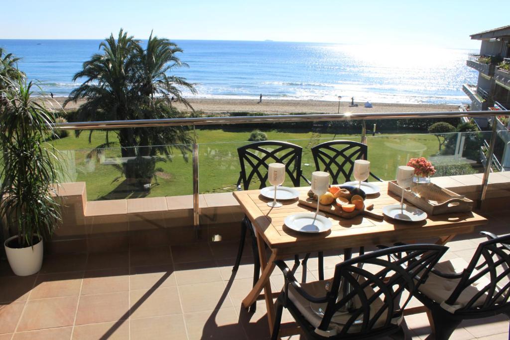 GAVA 2 BEACHFRONT PENTHOUSE photo 2