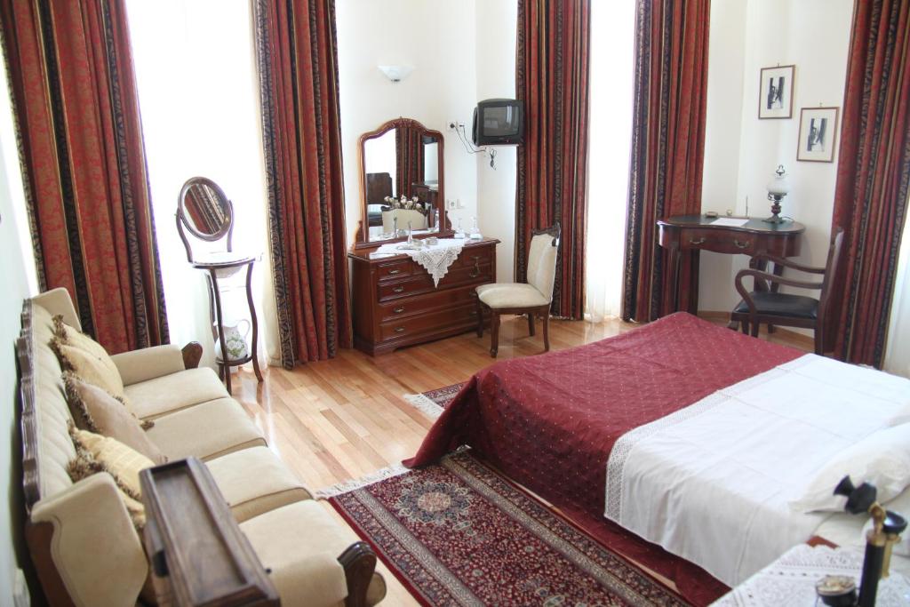 Hotel Panellinion photo 1