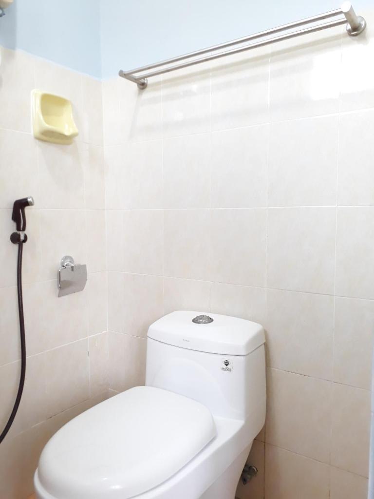 Homestay Bukit Katil Melaka 10Pax 3R3B - Tap to explore photos