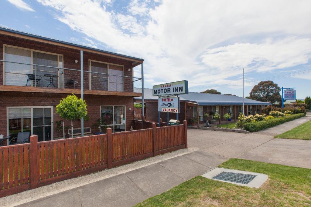 Ararat Motor Inn photo 2