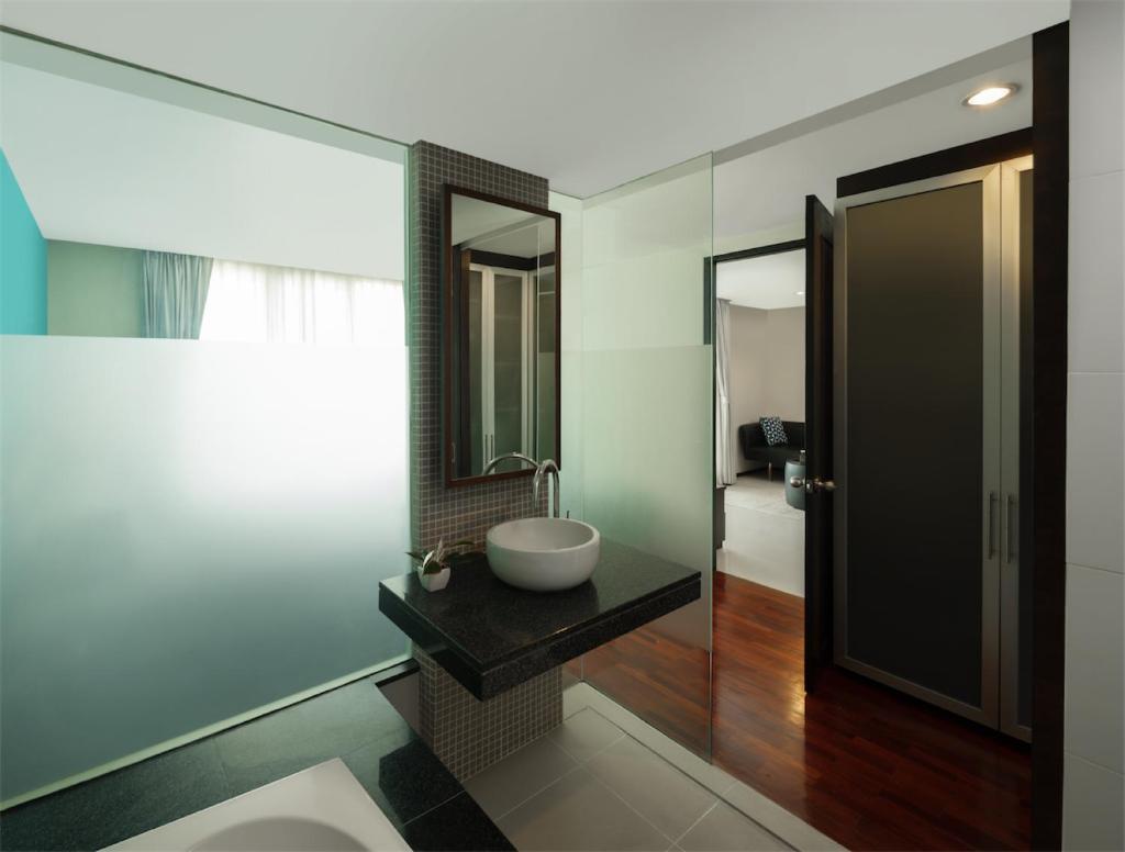Апартаменты (Люкс с 2 спальнями), Отель Silom Lofts