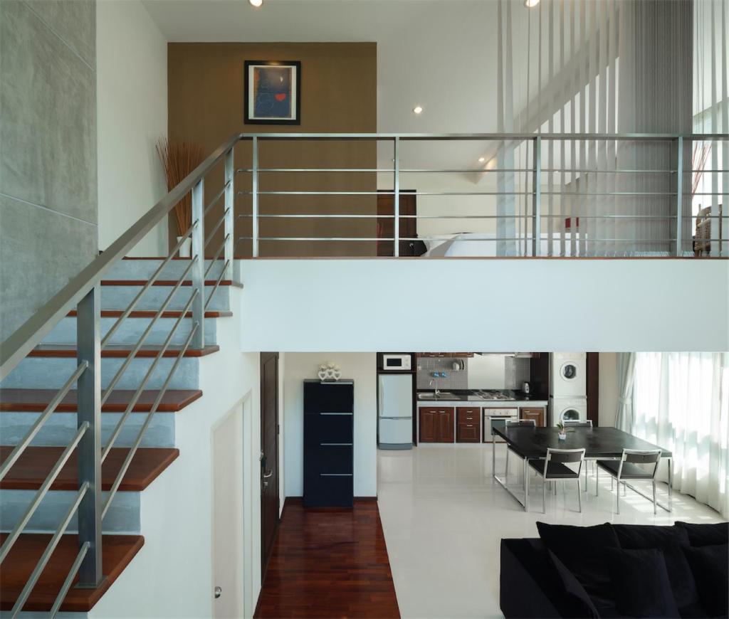 Апартаменты (Лофт), Отель Silom Lofts