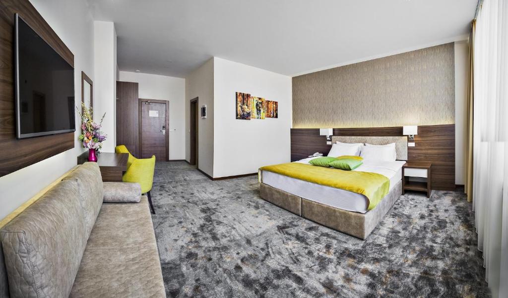 Трехместный (Трехместный номер Делюкс), Marshal Luxury Rooms