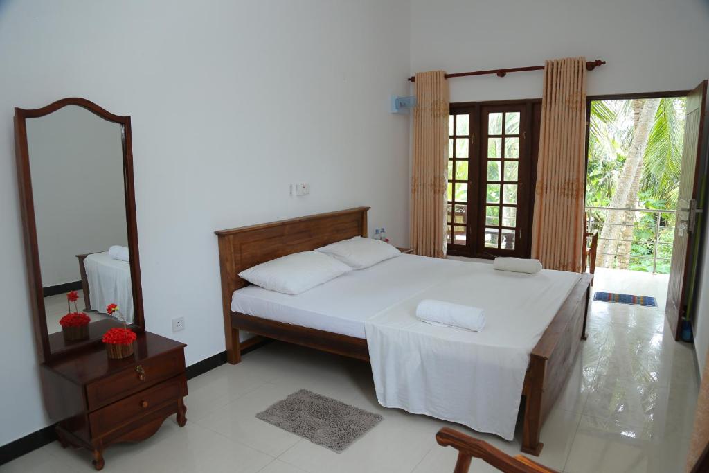 Osanda Guest photo 4